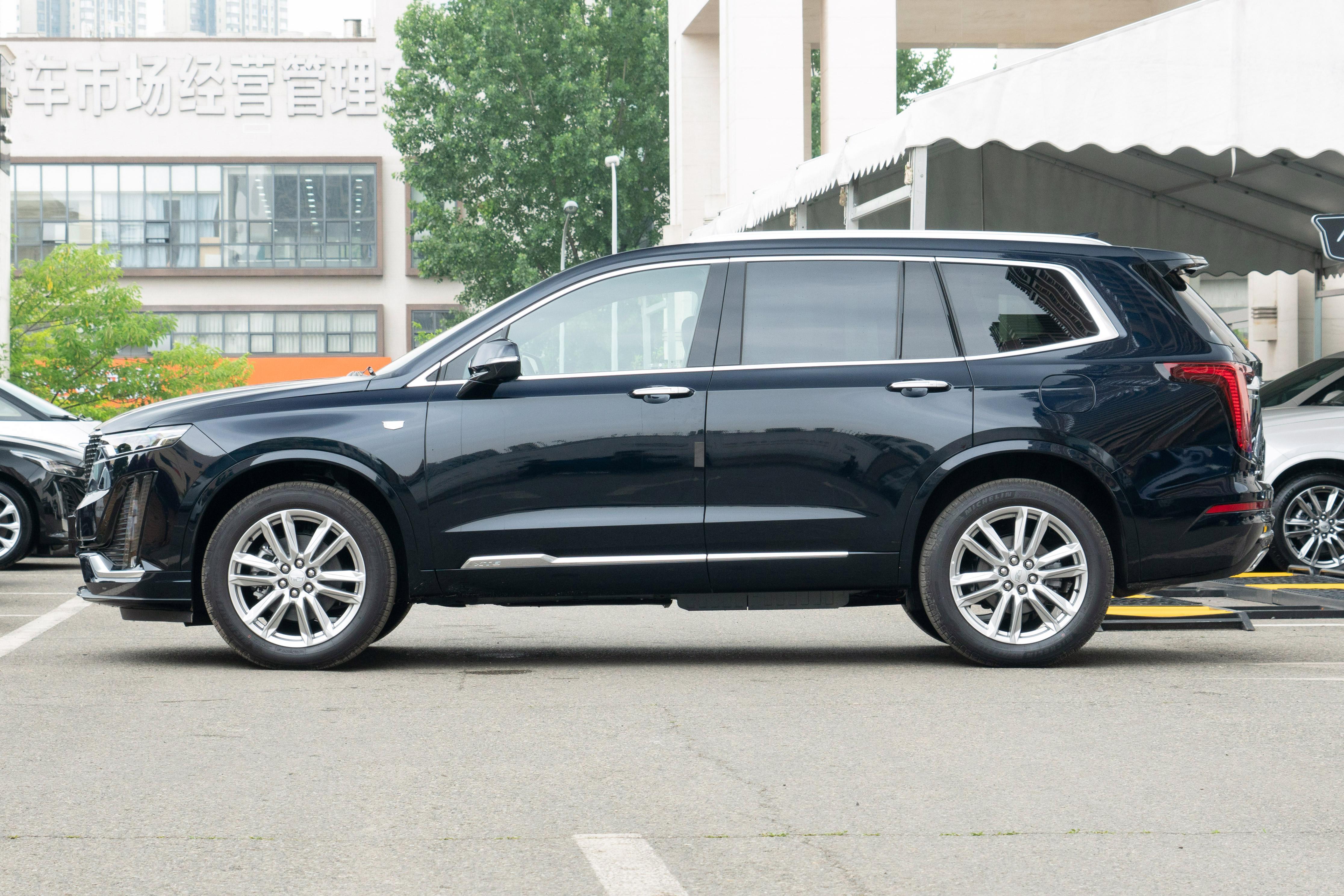 30万元适合长途自驾旅游的suv,适合长途自驾的suv四十万顶配