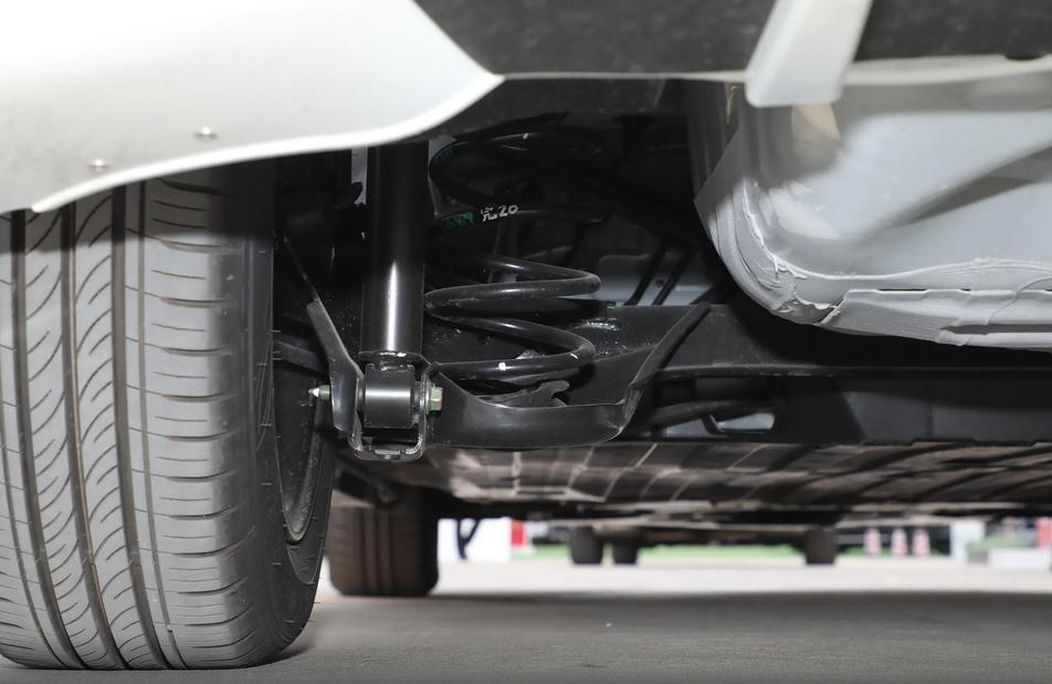 本田飞度2024款无限mugen版外壳材质,本田飞度裸车出售无手续