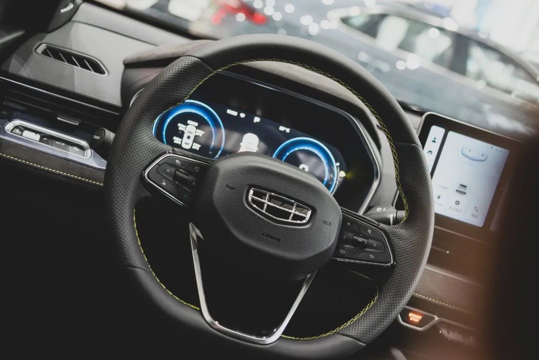 探店吉利星瑞家轿颠覆者了解一下,吉利星瑞2023款豪华版12月落地