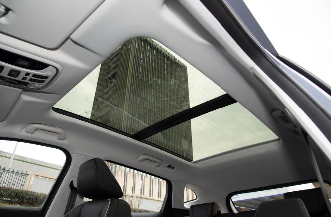 哈弗h62017蓝标2.0t评测,哈弗H6新款真的值得买吗