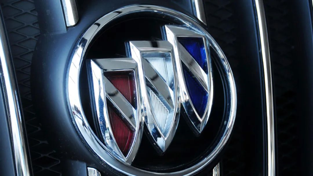 降价几十万现在买这几台车最划算,花小钱装大b就买这11款车