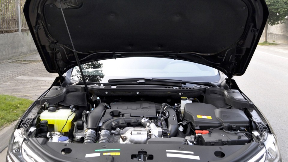 二手雪铁龙c6到底值得买吗,c6雪铁龙二手有什么毛病