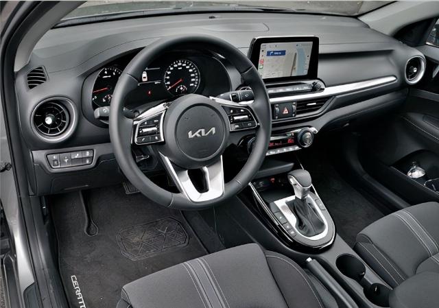 2023款起亚k3和赛拉图哪个更好,起亚赛拉图跟起亚k3哪个好一点