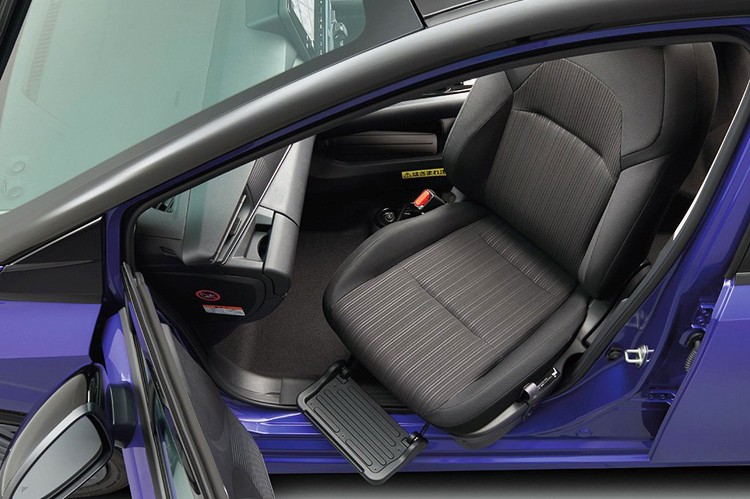 丰田逸致和日产骊威怎么停产了,日产骊威哪年停产的