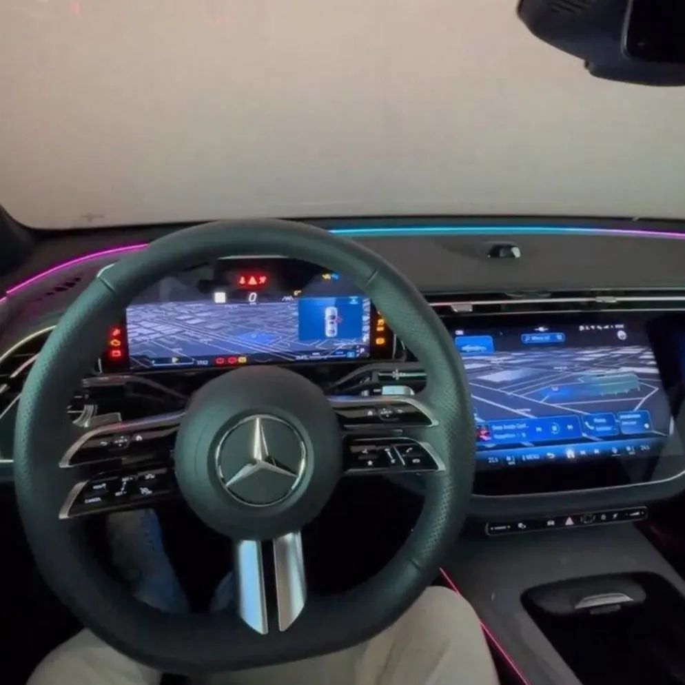 2023款奔驰e级内饰图片,全新奔驰e级内饰