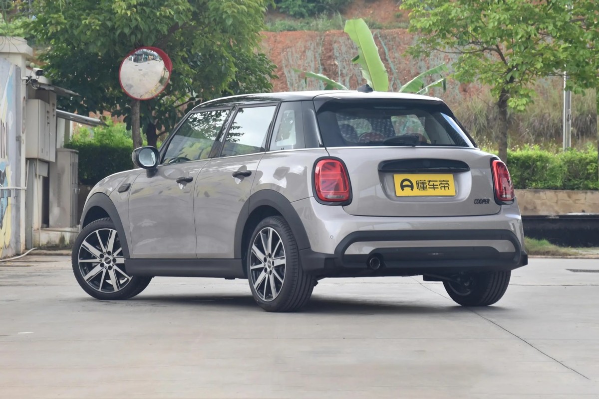 minicooper艺术家高速实测,minicooper艺术家车评