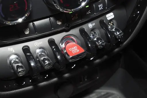 新一代miniclubman售价,全新mini2021款clubman多少钱