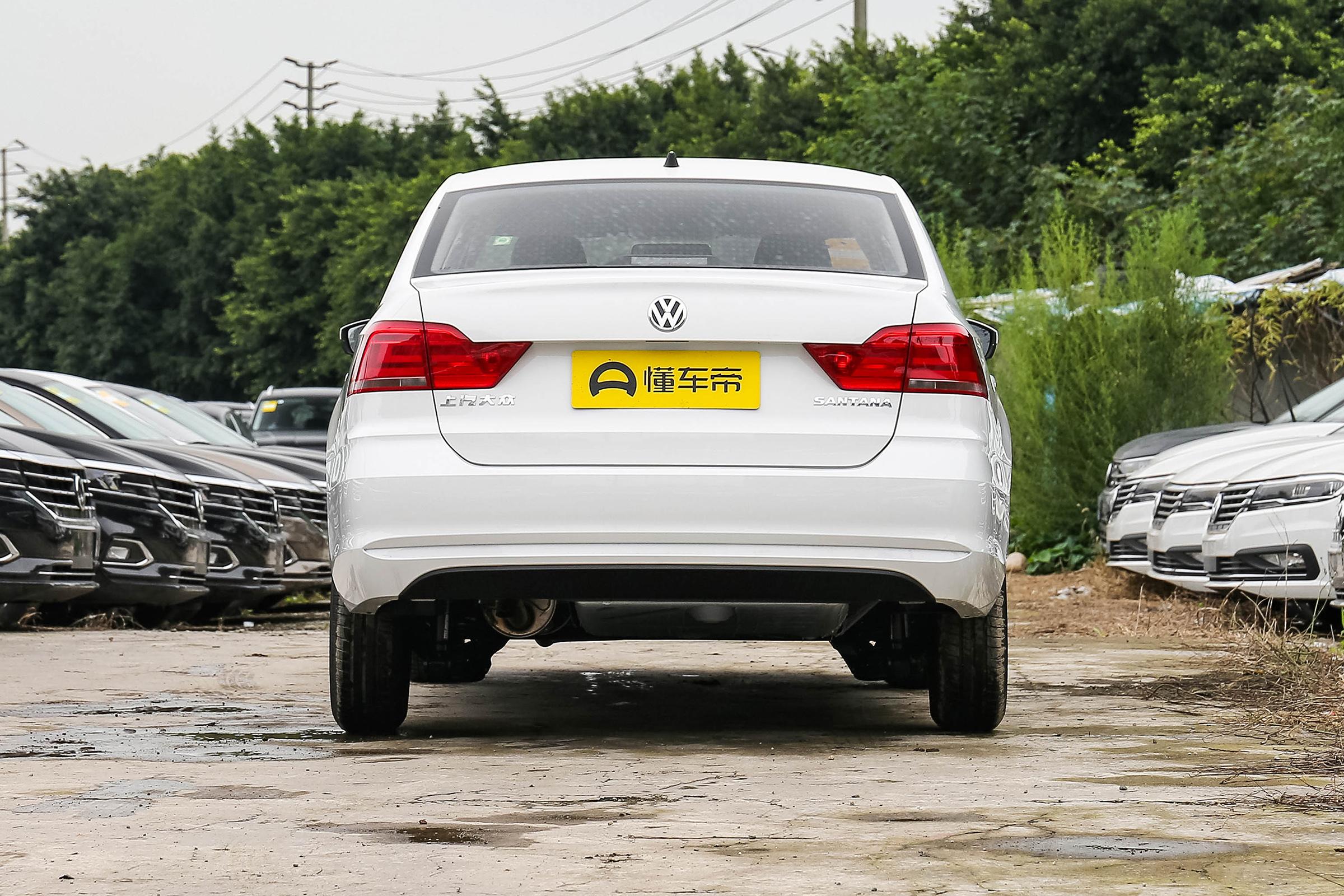 首付2万月付1000多,2023款大众桑塔纳精装版1.5t