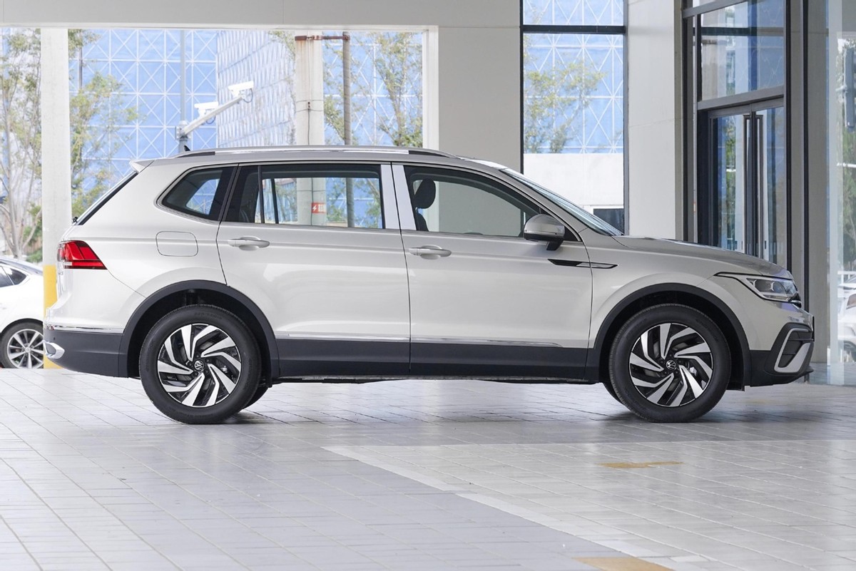 新款1.4t途观l动力够用吗,大众途观l插电混动1.4t驾驭方法