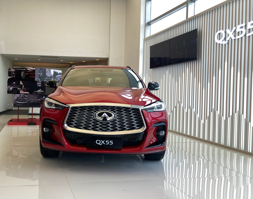 全新轿跑suv英菲尼迪qx55正式亮相,颜值惊人英菲尼迪qx55亮相上海