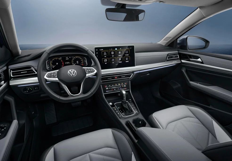 奔腾b70对比朗逸,新款朗逸跟新款奔腾b70