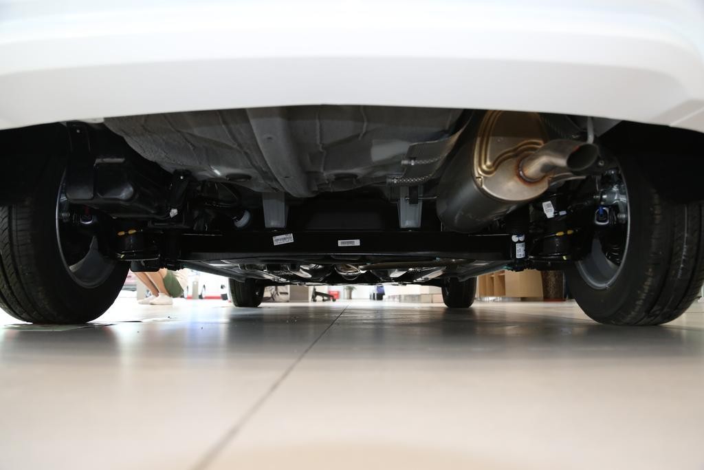 新款自动挡瑞纳的优缺点,五万合资车瑞纳是不是最好的选择