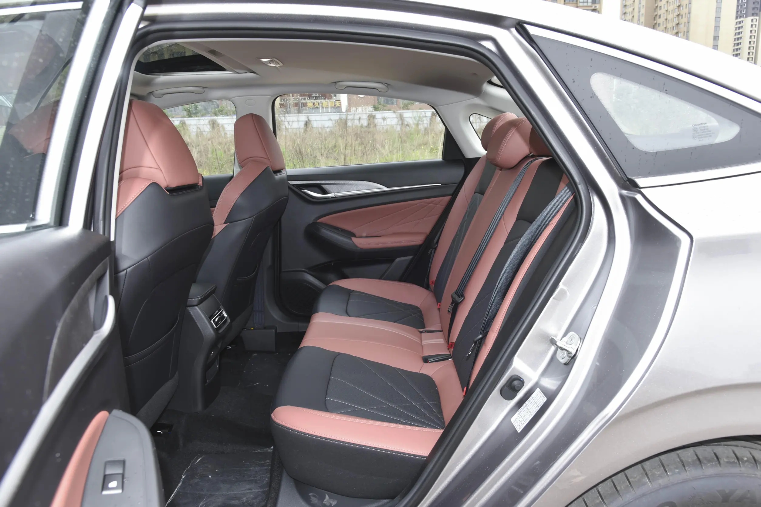 长安逸动2019年销量怎么样,连续4个月销量破万长安欧尚x5