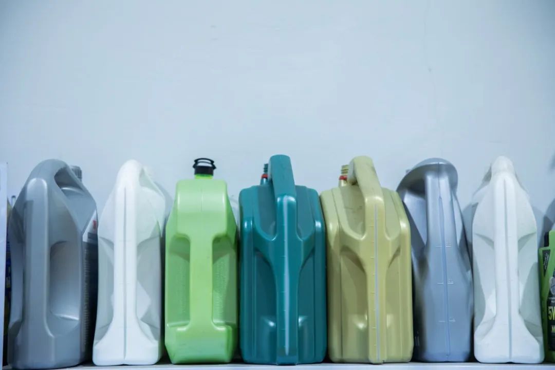 标号不同的机油混加,机油怎么选择型号比较合适