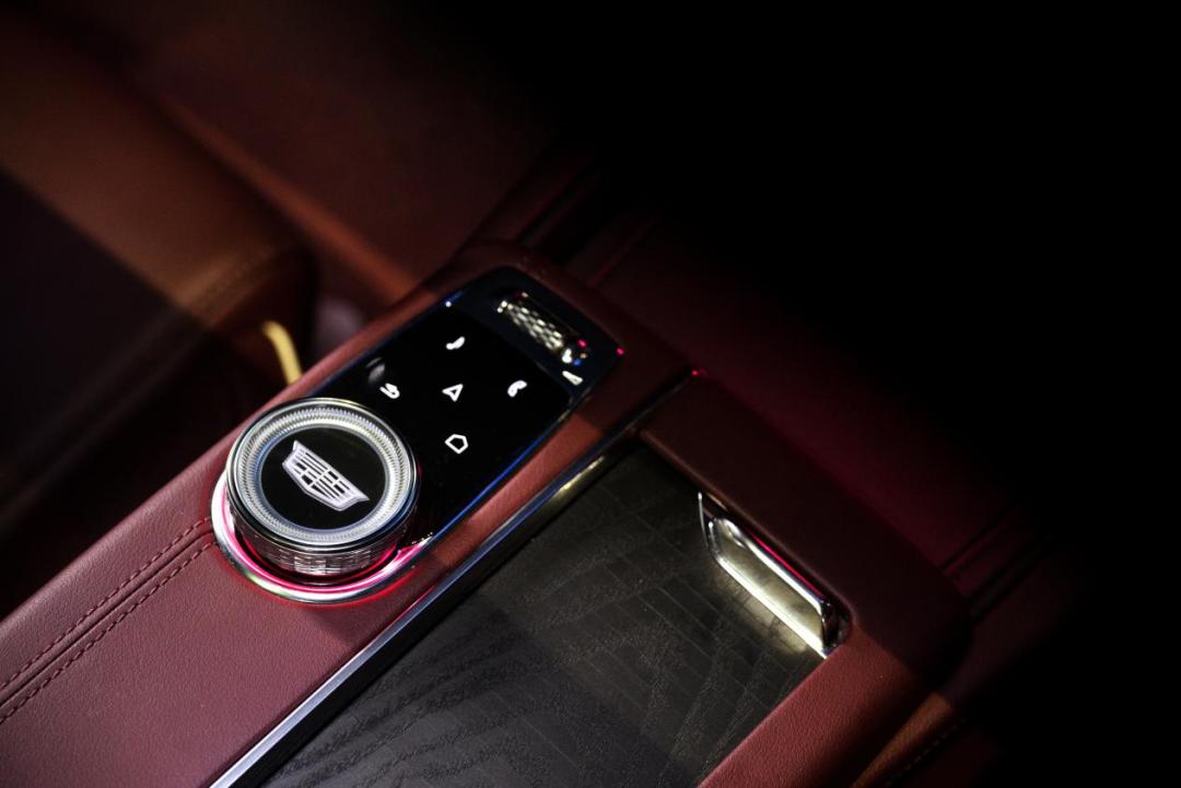 38号车评凯迪拉克ct6试驾视频,凯迪拉克ct6超级巡航旗舰版试驾