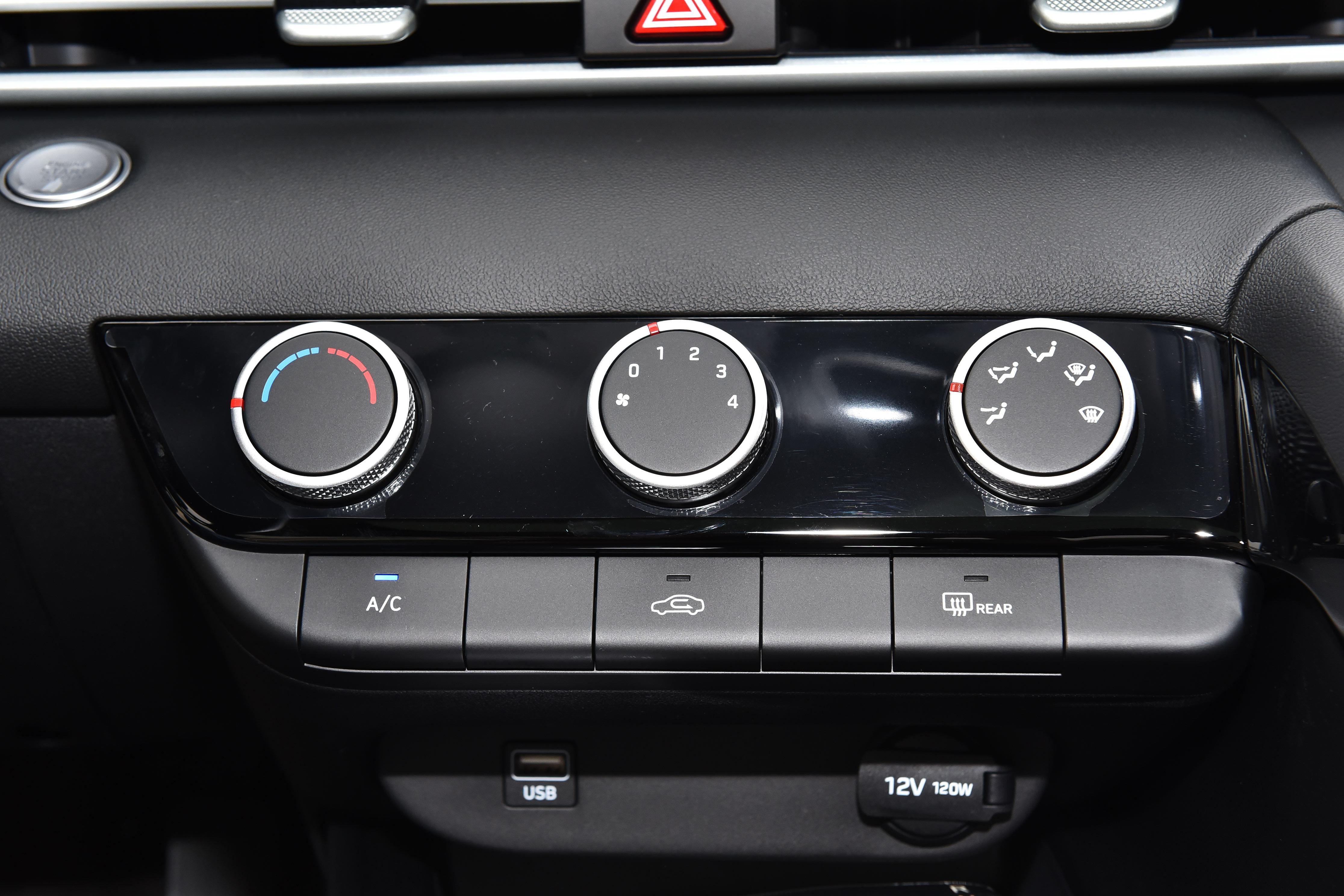 伊兰特朗逸轩逸哪款优惠最多,北京现代伊兰特和丰田雷凌哪个好