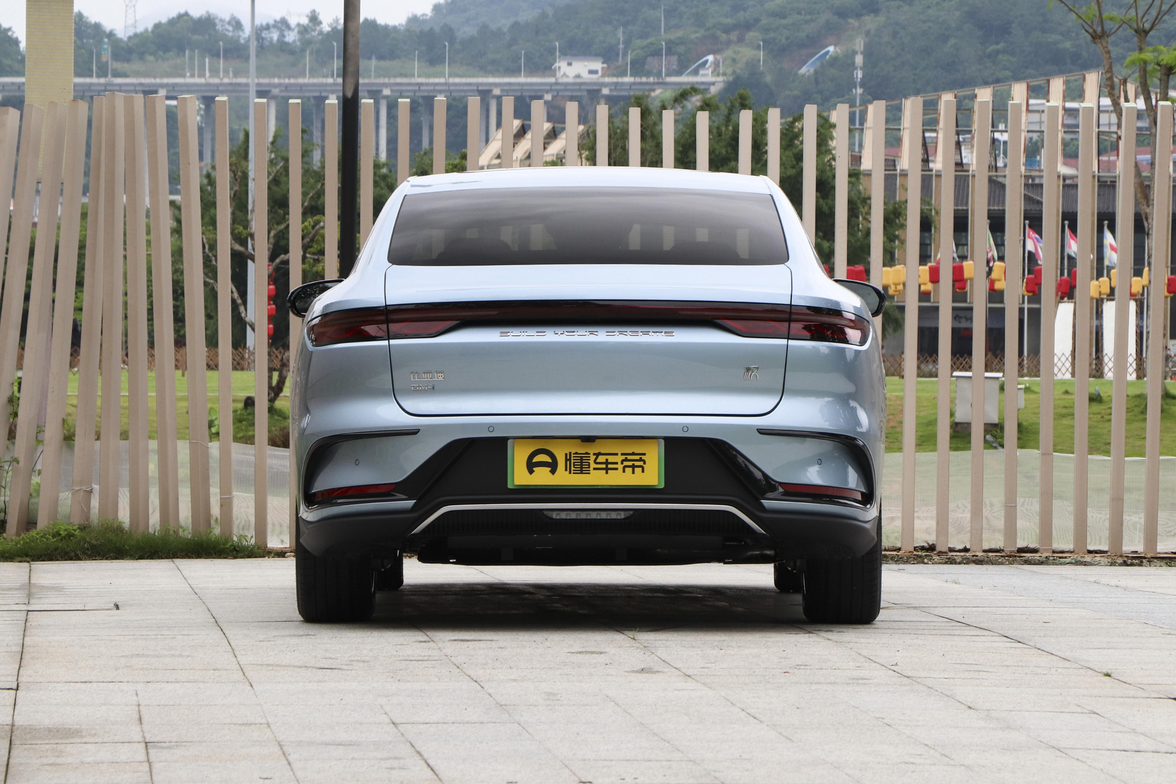 汉dm2022款混动四驱高性能版,汉dm四驱性能版豪华型值得入手吗