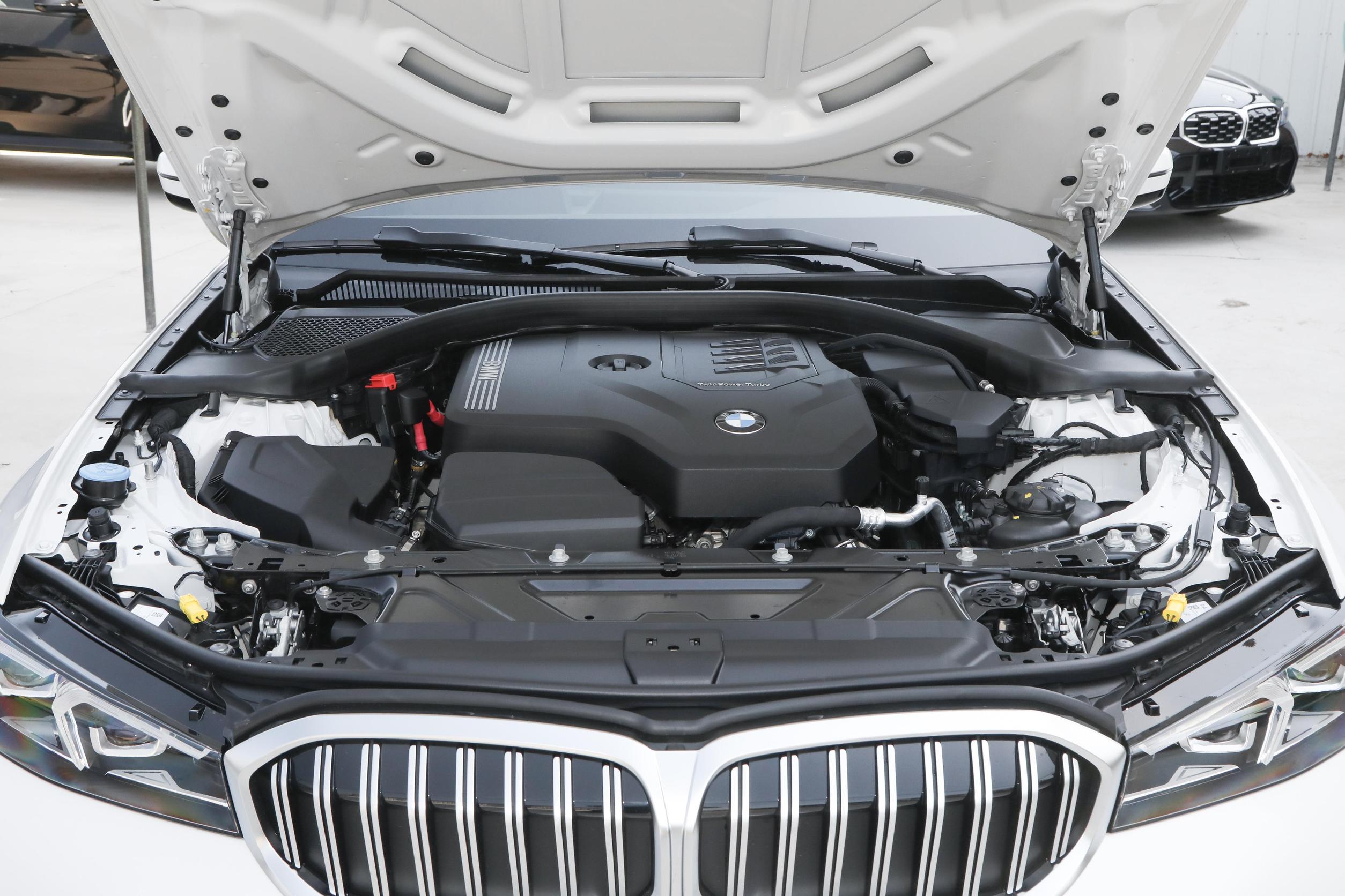 优惠完10万以内买什么车,优惠近10万的2款热门豪华车