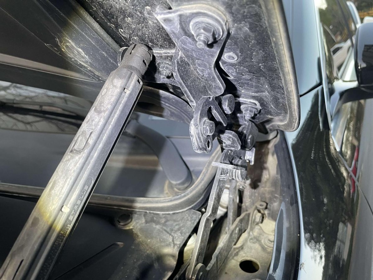 老款奔驰s350l值得买吗,05年的奔驰s350l还值得买吗