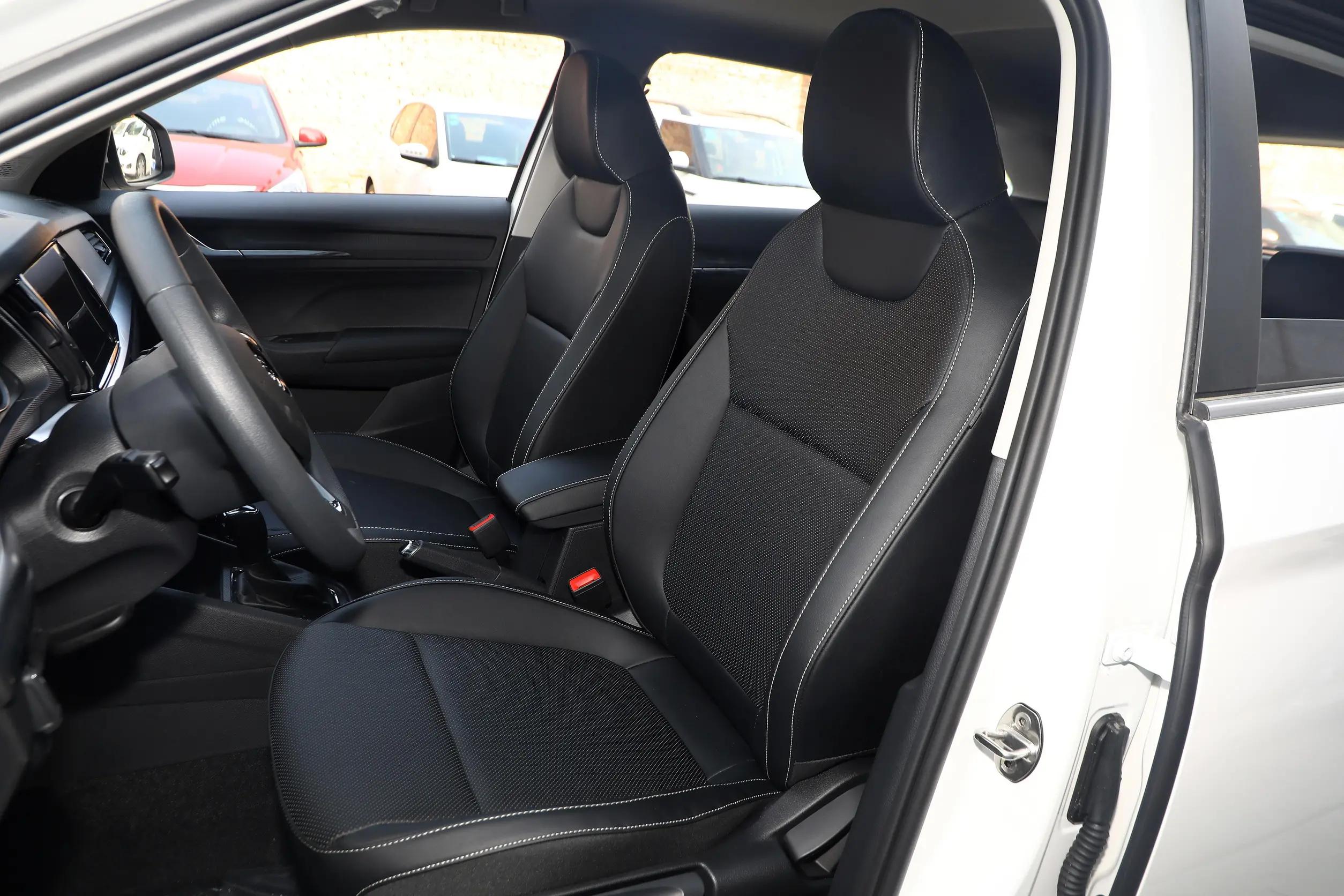 柯米克高性价比德系suv,5-8万小型suv2021柯米克