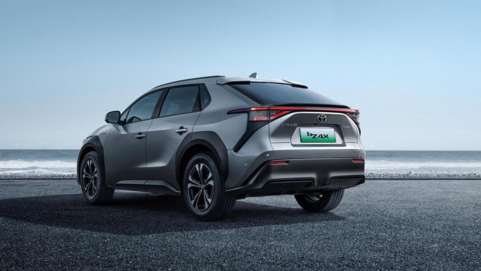 丰田新能源纯电车用什么电池,丰田电车续航