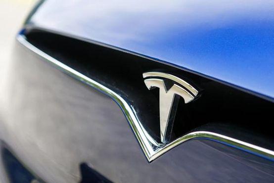 特斯拉维权事件女车主将上诉,特斯拉维权女车主最终宣判