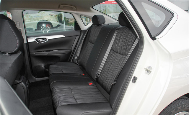 轩逸10万能买哪一款,10万预算日产轩逸值得买吗