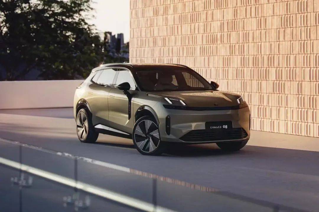 奇瑞捷途旅行者坦克400,奇瑞捷途旅行者和坦克400哪个更好