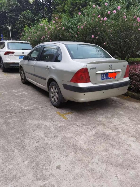 完美绕开多数正确方向——东风标致307使用体验