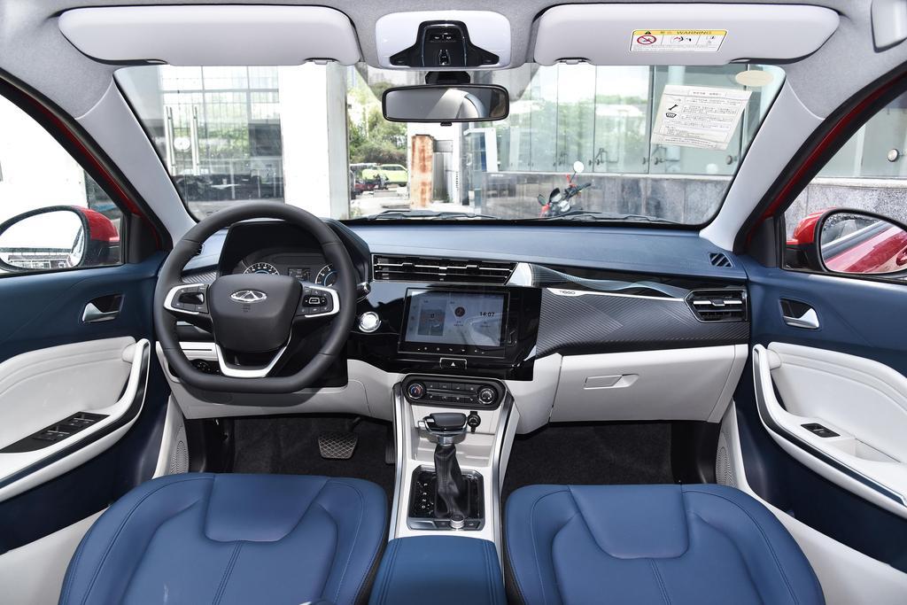 试驾奇瑞瑞虎3X平平无奇却能满足家用