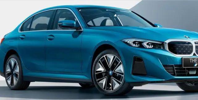 宝马终于“掀桌了”！从35.39万一口气降至19万，还要啥小米SU7？