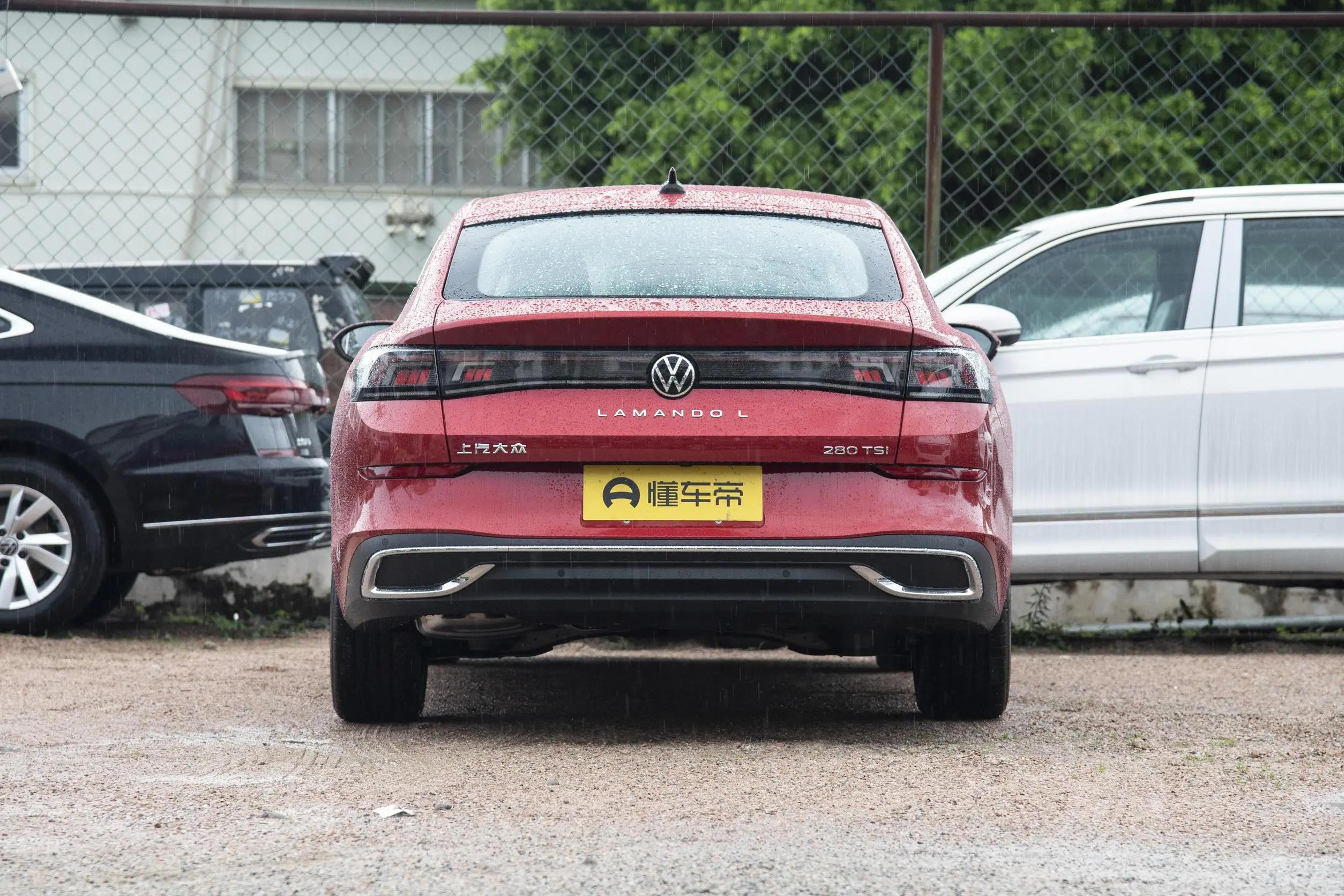 轿跑车型大众凌渡,年轻人的第一辆轿跑推荐