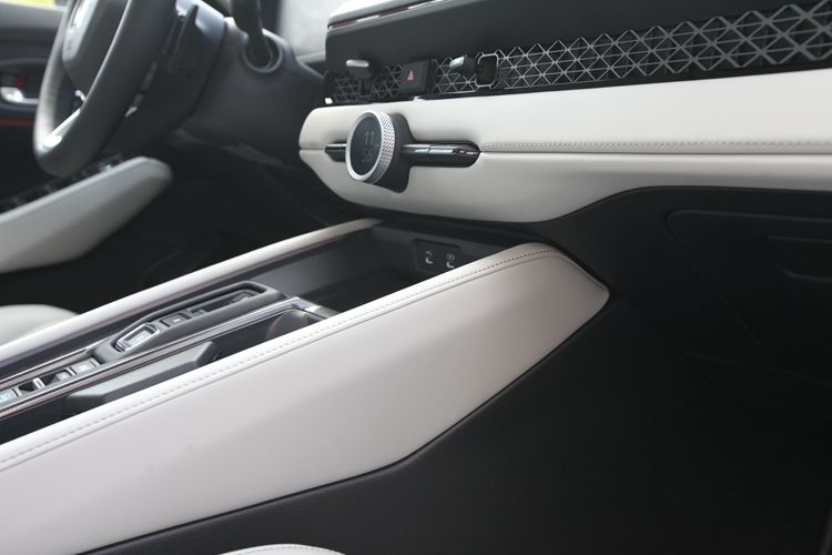 试驾全新第十代广汽本田雅阁视频,第11代本田雅阁正式发布