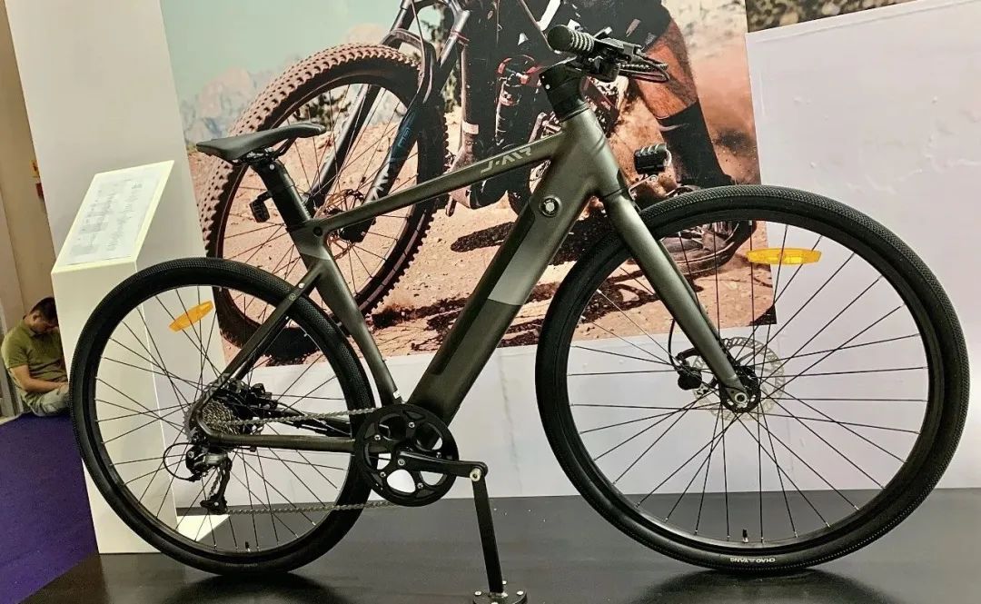 重庆摩博会仿赛摩托车,2020重庆摩博会体验互动区视频