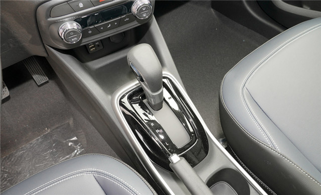 创酷6at,体验雪佛兰创酷