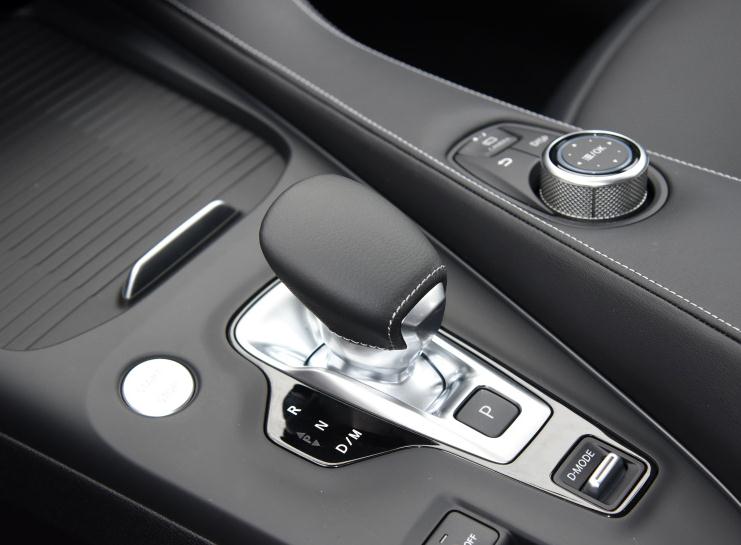 英菲尼迪qx50最新款suv,英菲尼迪suvqx50怎么样