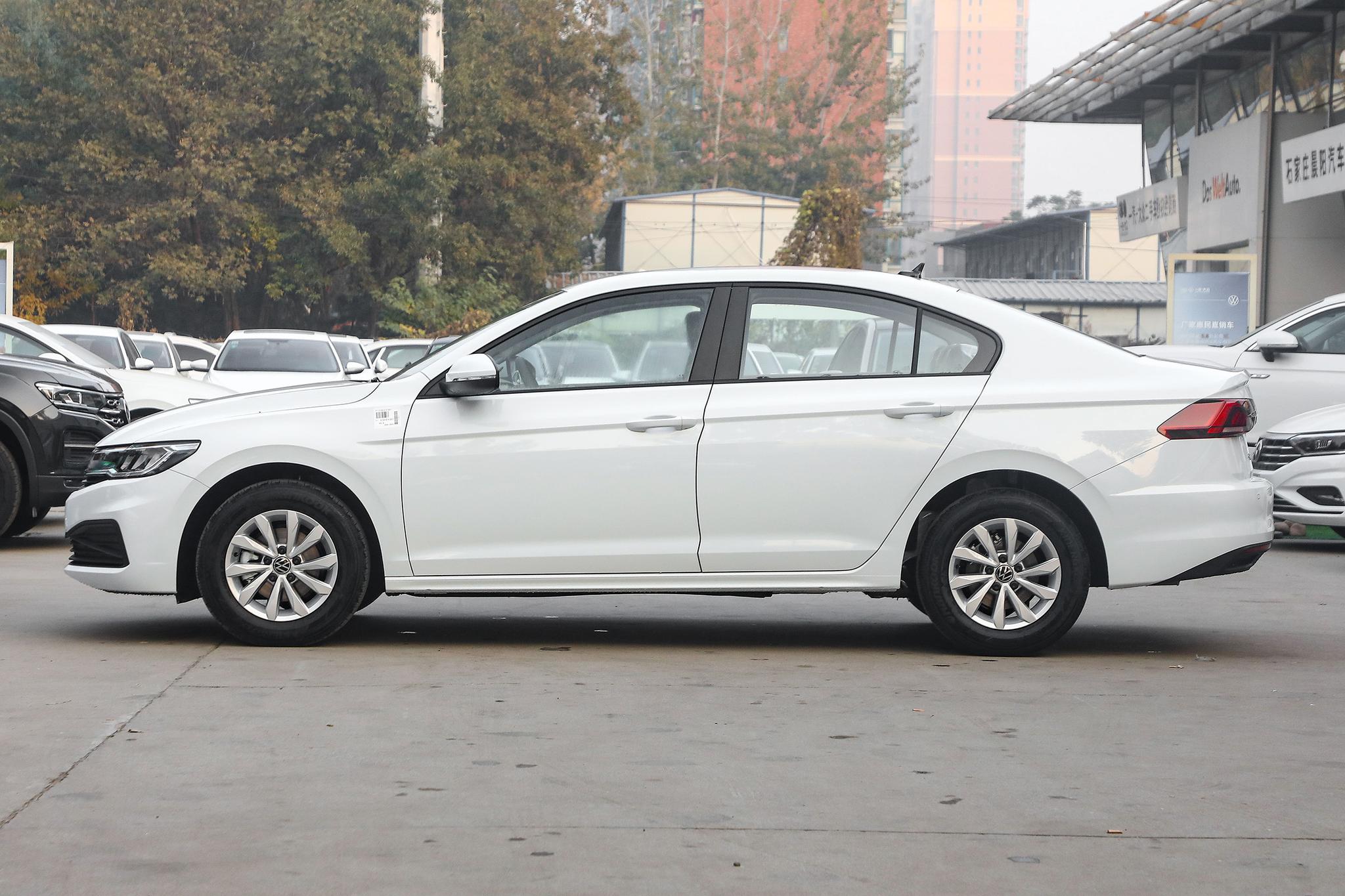 5万块全新大众宝来,试驾最新款大众宝来