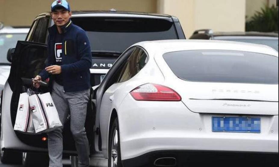 国足女足,国足运动员座驾对比