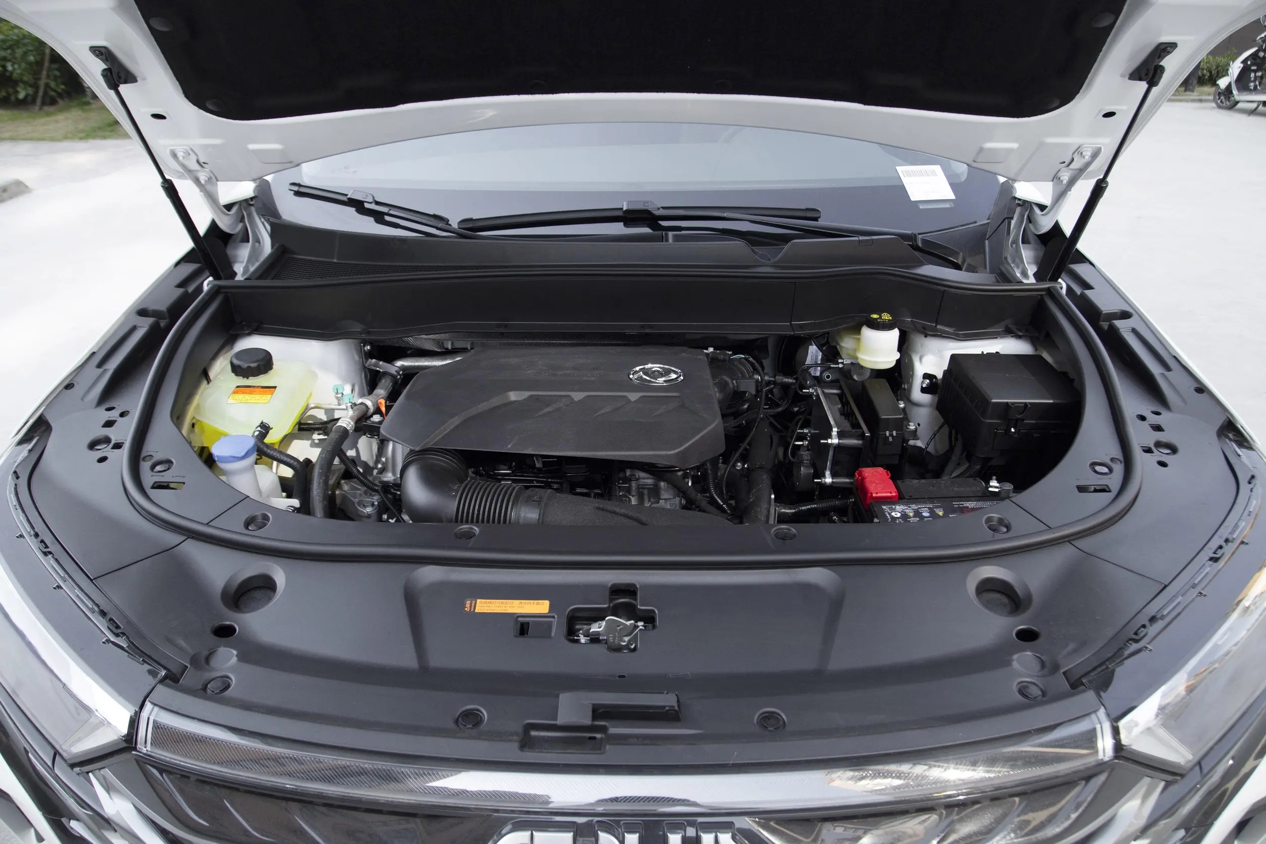 9.59万元起东风风神ax7马赫版上市,东风风神ax7马赫版落地价格优惠