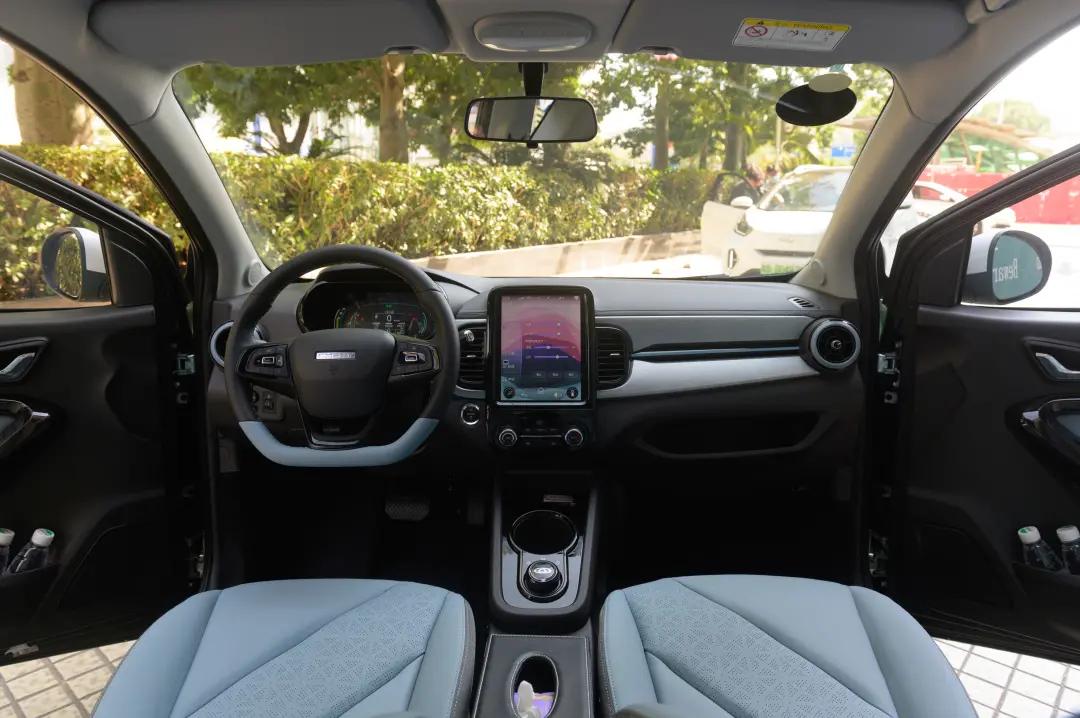 奇瑞新能源小蚂蚁车型讲解,奇瑞小蚂蚁75马力动力测评