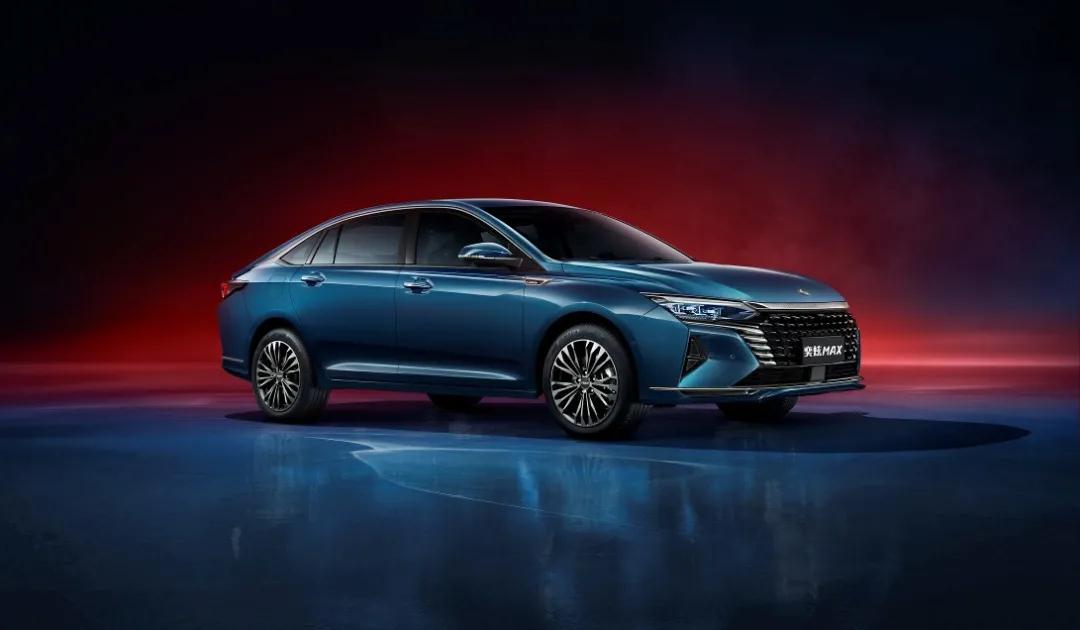 赛道级宽体家轿奕炫max,奕炫6.81百米