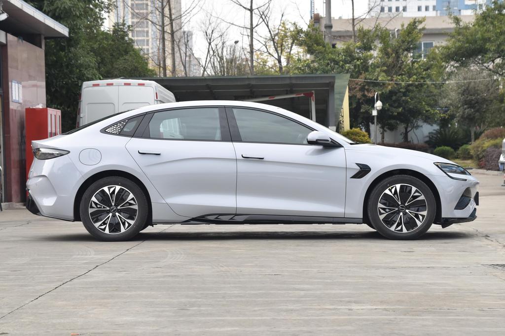 比亚迪海豹ev冠军版,比亚迪海豹冠军版将上市