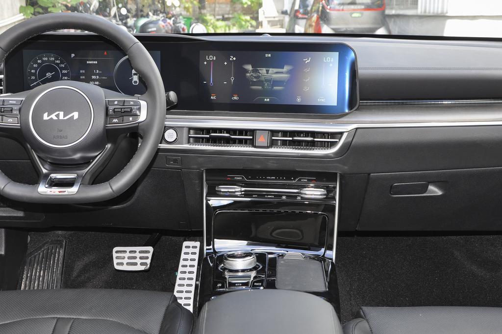 起亚k5二手车值得买吗,2011款起亚k5二手车多少钱