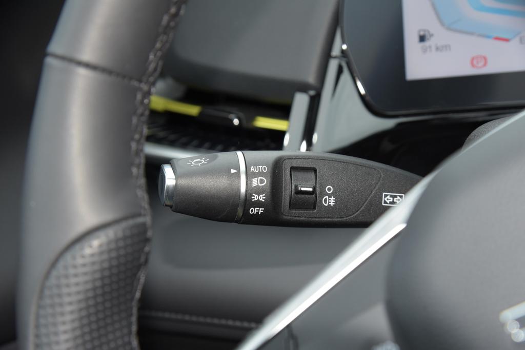 国产北汽魔方,一台新潮燃油车静态体验北汽魔方