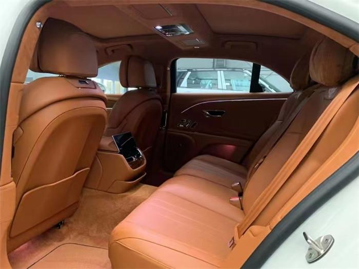 宾利飞驰运动,豪华且运动宾利飞驰实车鉴赏