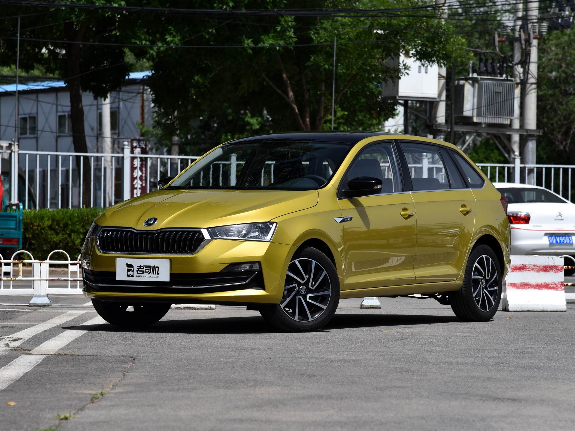 价格便宜车身小的轿车,价格低空间大平民车