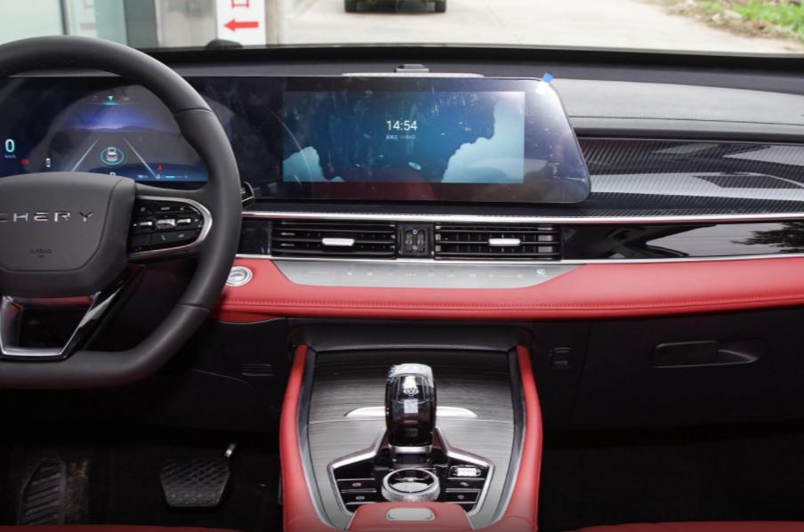 老款瑞虎7plus和全新一代对比,全新一代瑞虎7plus老款对比