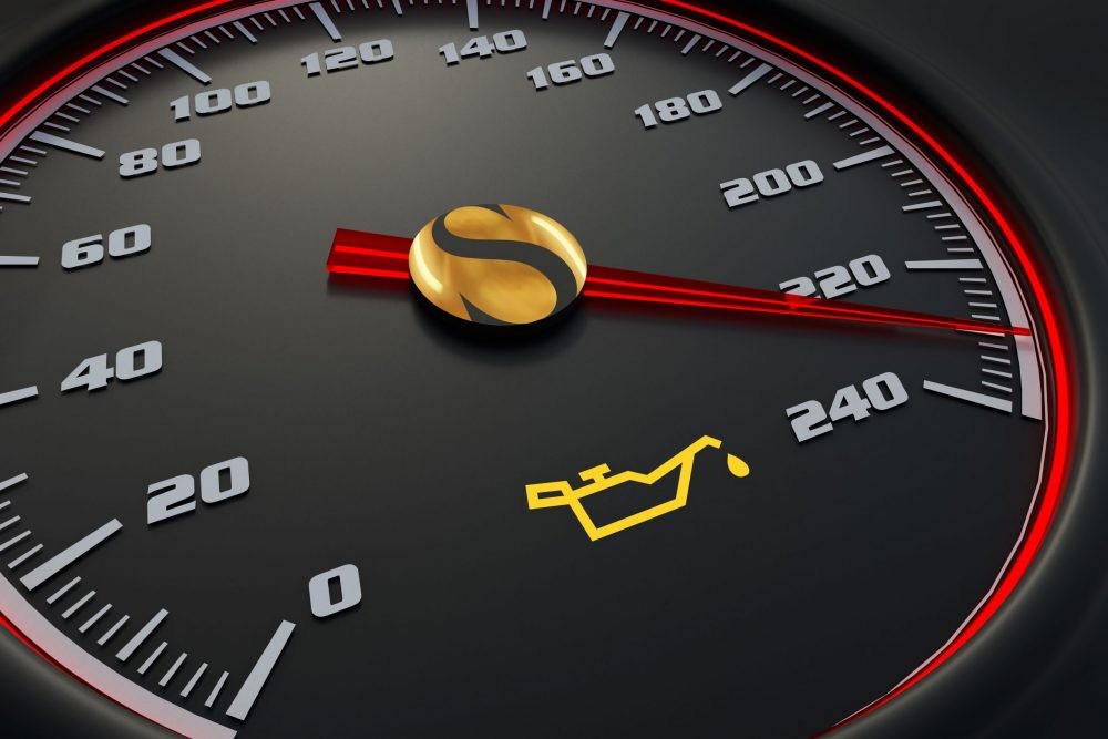 发动机机油灯亮了怎么处理,汽车机油灯亮起是什么原因