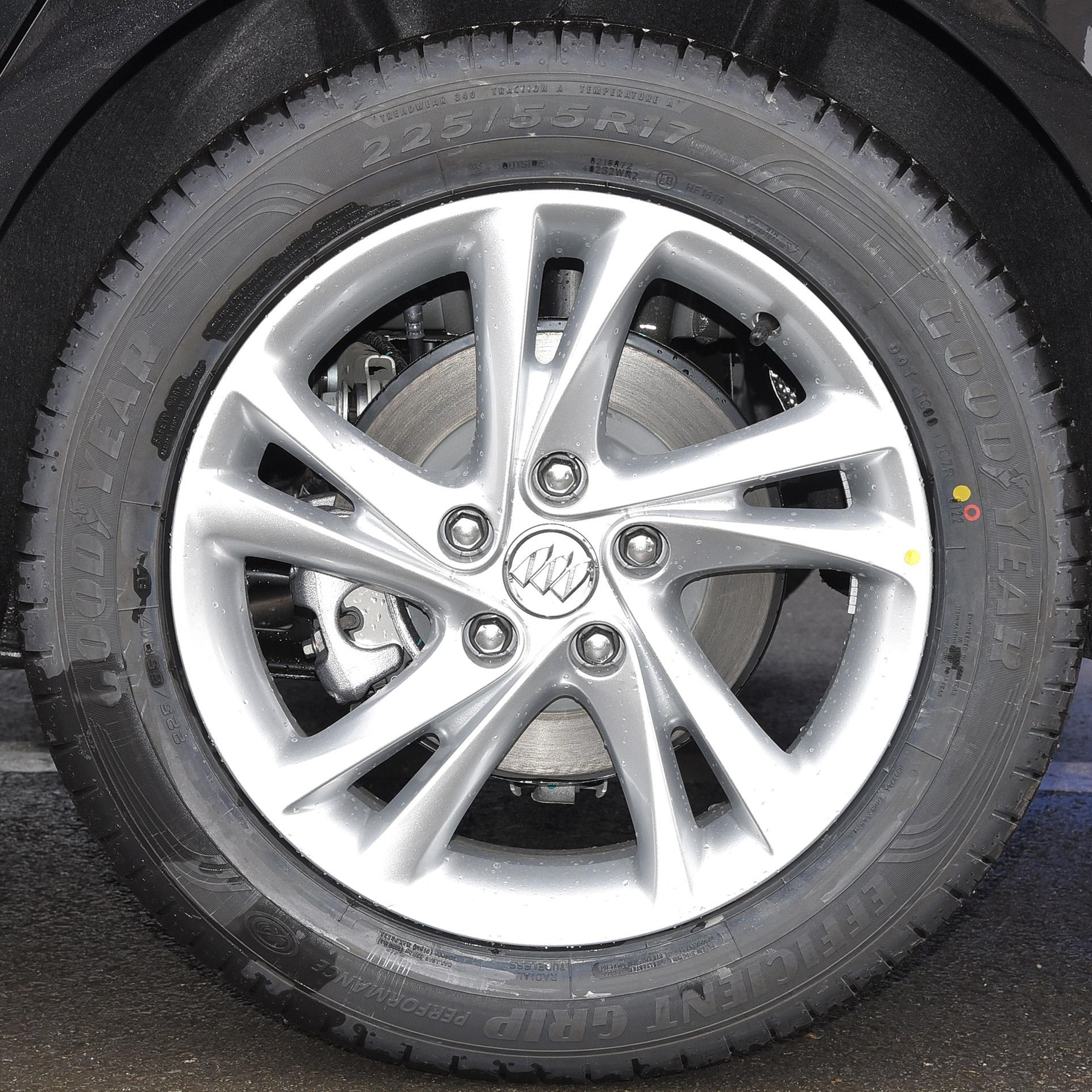 别克君威参数配置,别克君威配置介绍