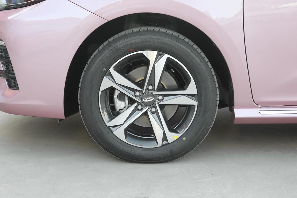 艾瑞泽5plus实用配置,艾瑞泽5plus使用感受